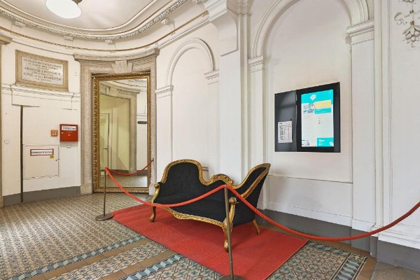 6 Rooms image 13