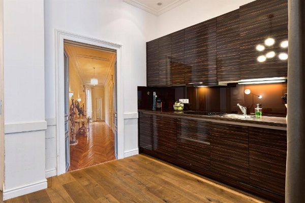 6 Rooms image 24