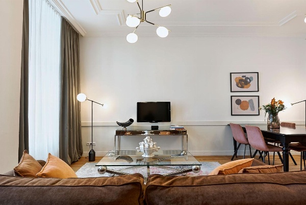 6 Rooms image 5